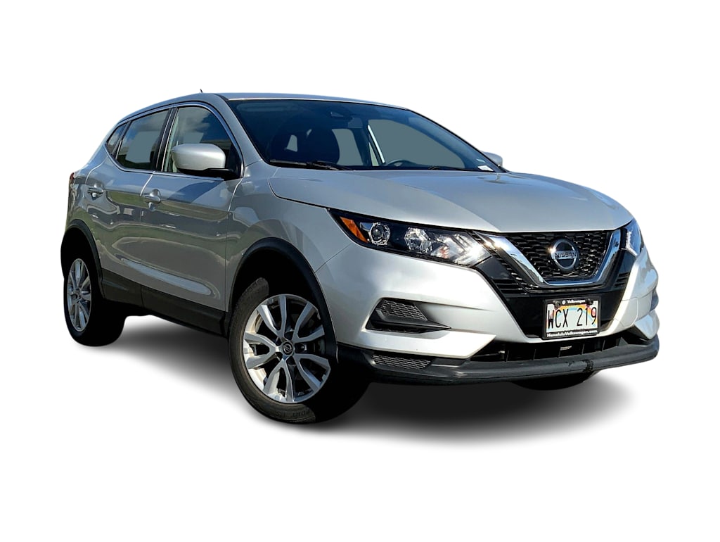 2021 Nissan Rogue Sport S 20