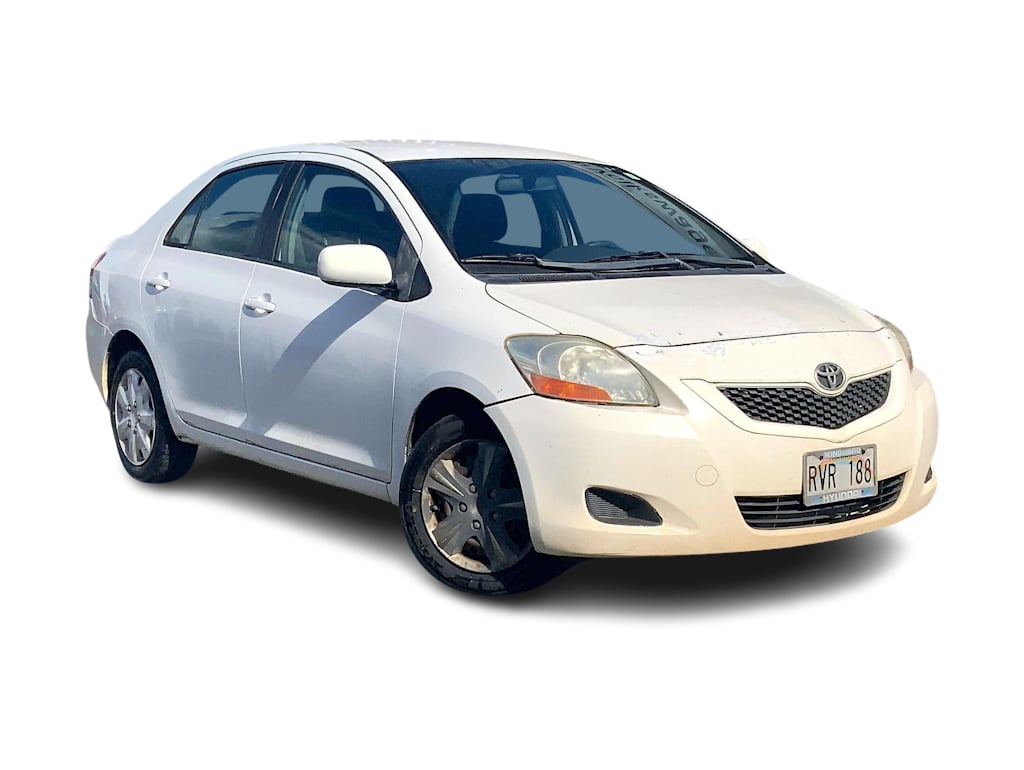Thumbnail: 2010 Toyota Yaris - 21