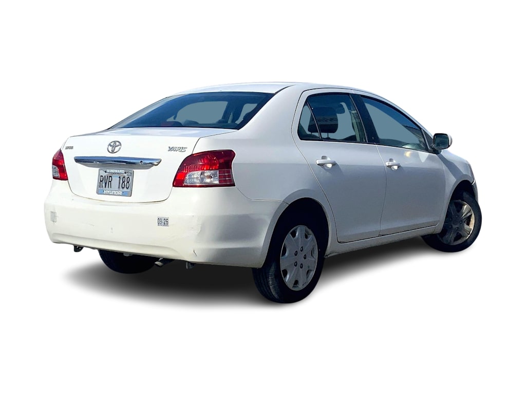 Thumbnail: 2010 Toyota Yaris - 22