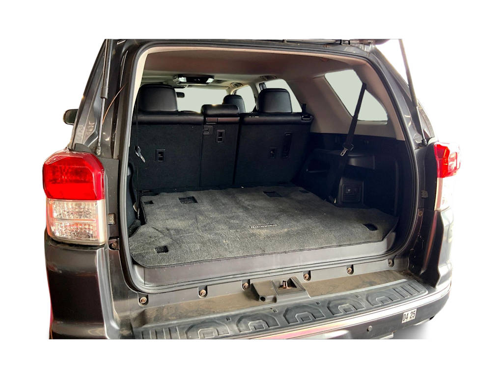 Thumbnail: 2011 Toyota 4Runner - 18