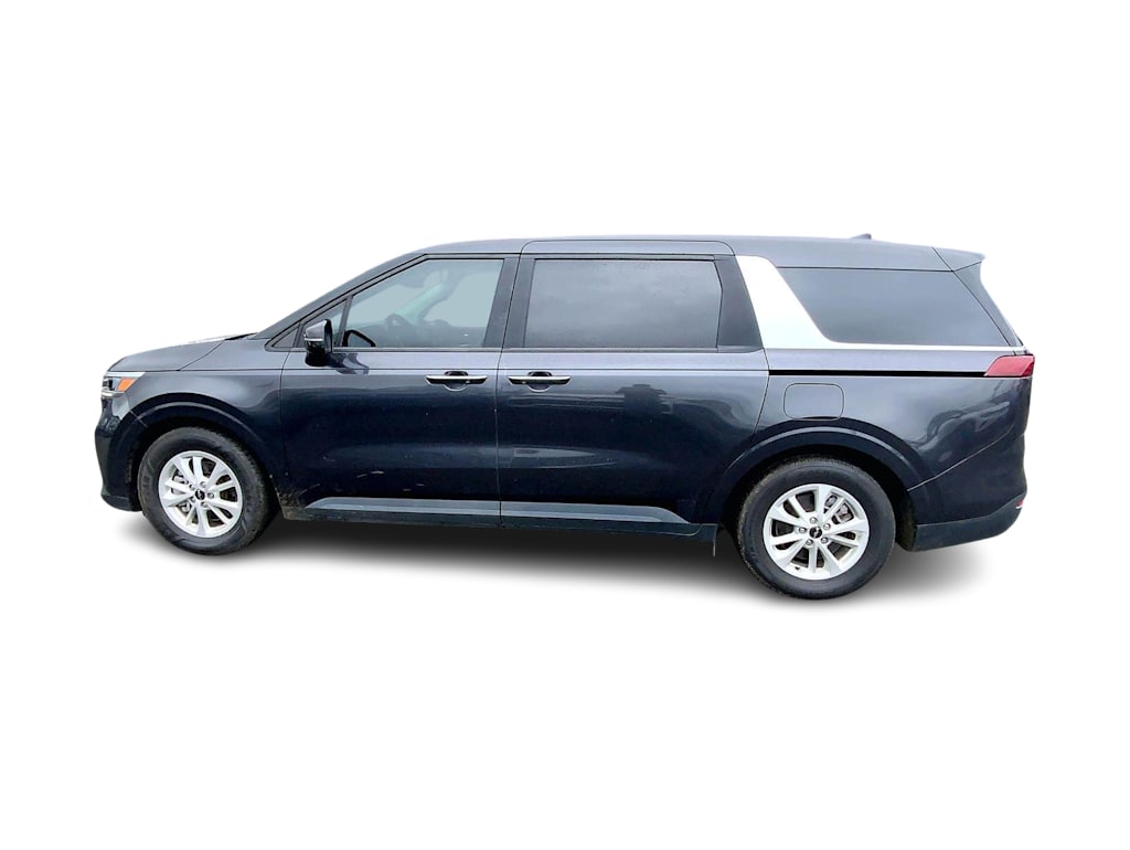 Thumbnail: 2023 Kia Carnival - 3
