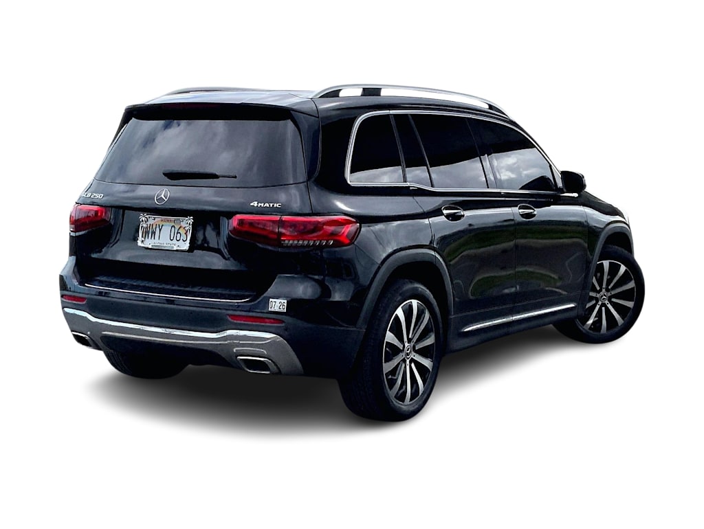 Thumbnail: 2021 Mercedes-Benz GLB - 22