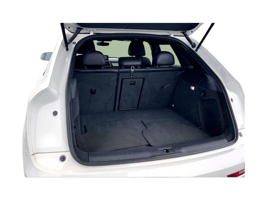 Thumbnail: 2018 Audi Q3 - 19