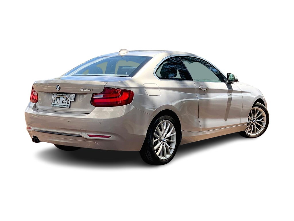 Thumbnail: 2016 BMW 2 Series - 23