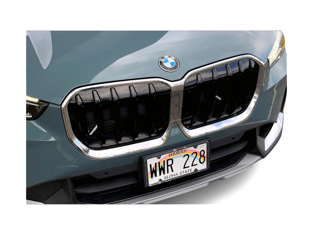Thumbnail: 2023 BMW X1 - 33
