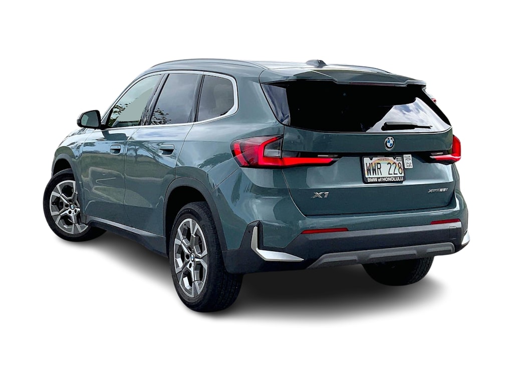Thumbnail: 2023 BMW X1 - 4