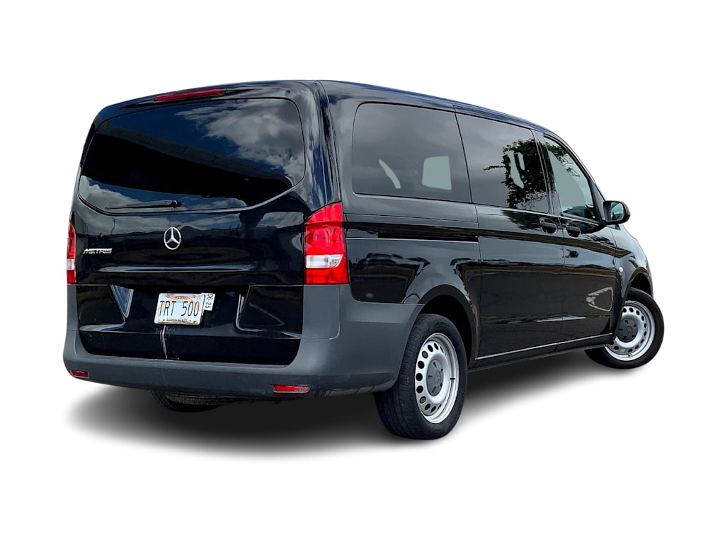 Thumbnail: 2018 Mercedes-Benz Metris - 21