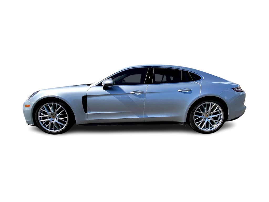 Thumbnail: 2018 Porsche Panamera - 3