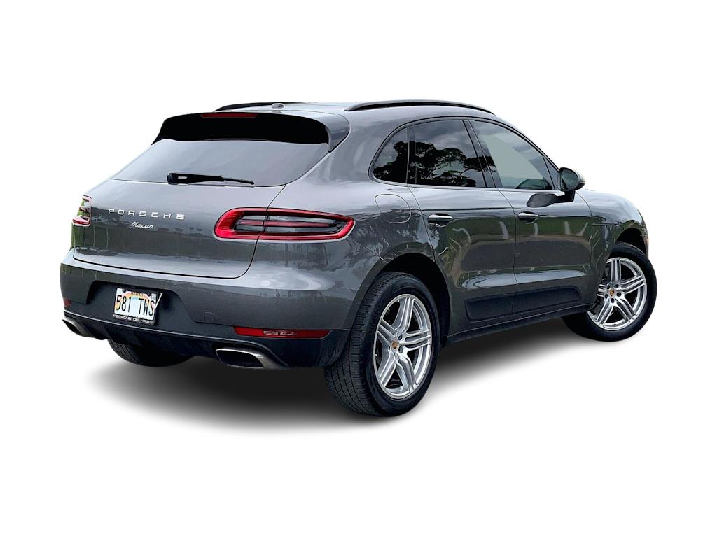 Thumbnail: 2018 Porsche Macan - 23