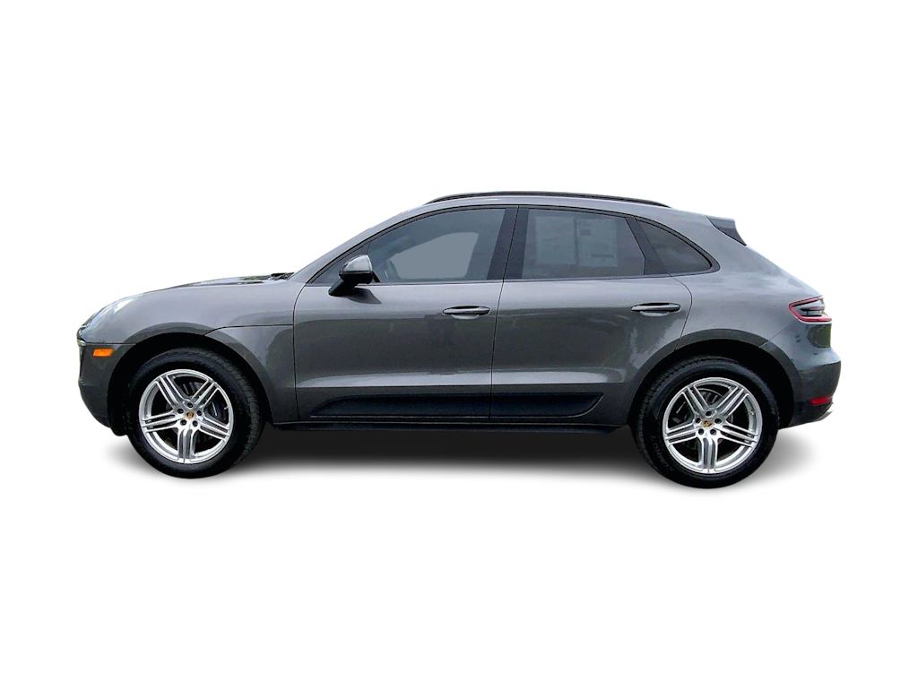 Thumbnail: 2018 Porsche Macan - 3