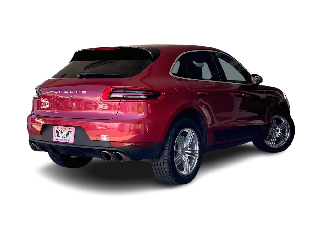 Thumbnail: 2015 Porsche Macan - 23