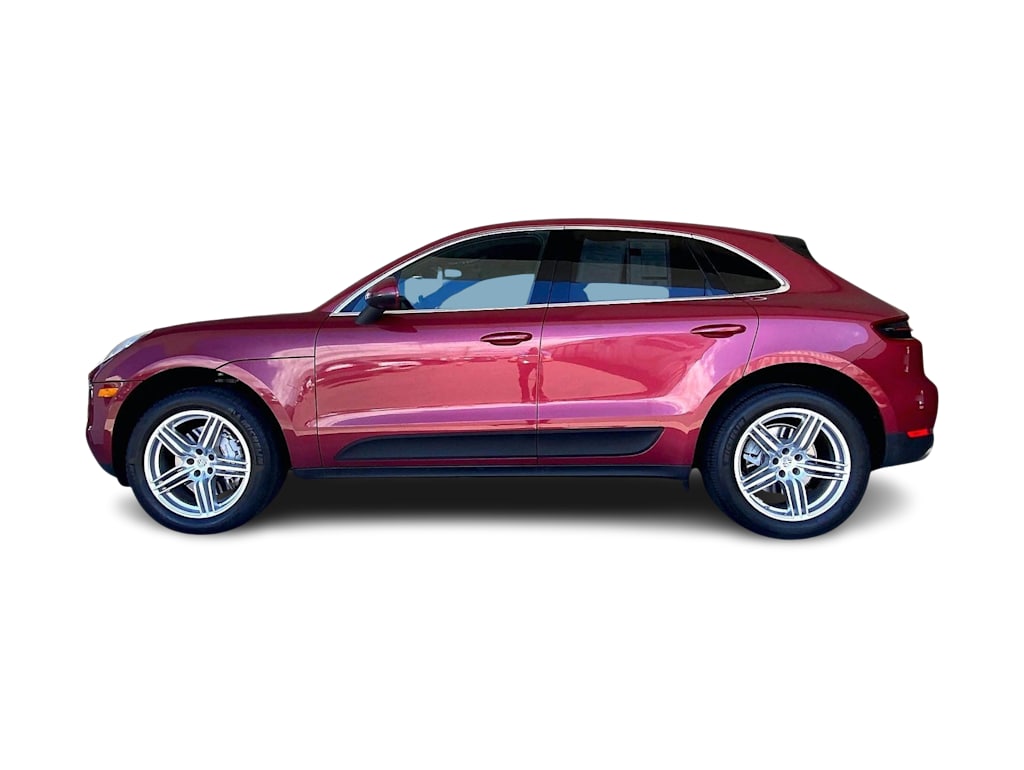 Thumbnail: 2015 Porsche Macan - 3