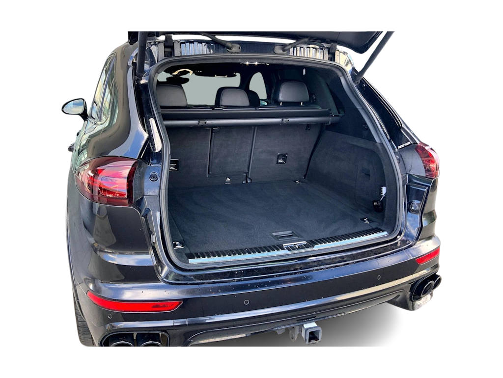 Thumbnail: 2016 Porsche Cayenne - 18
