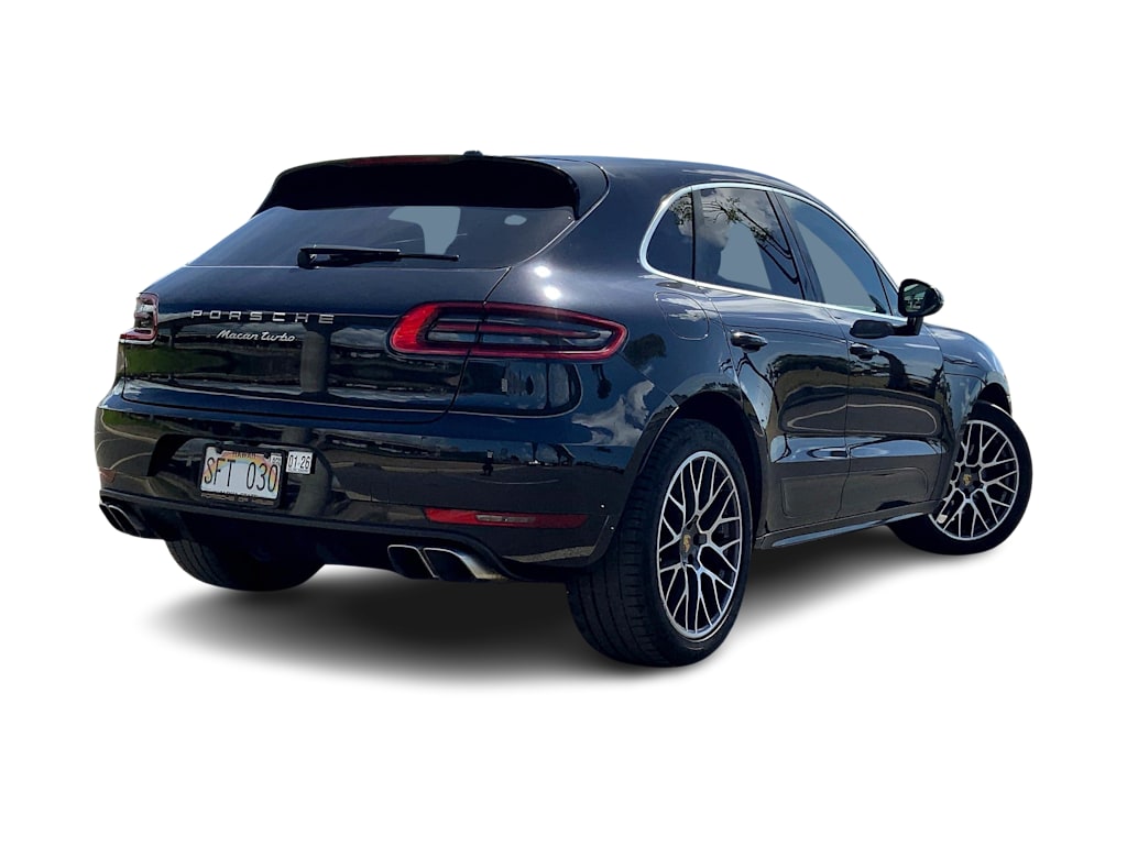 Thumbnail: 2015 Porsche Macan - 22
