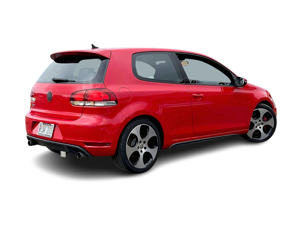 Thumbnail: 2011 Volkswagen Golf - 23