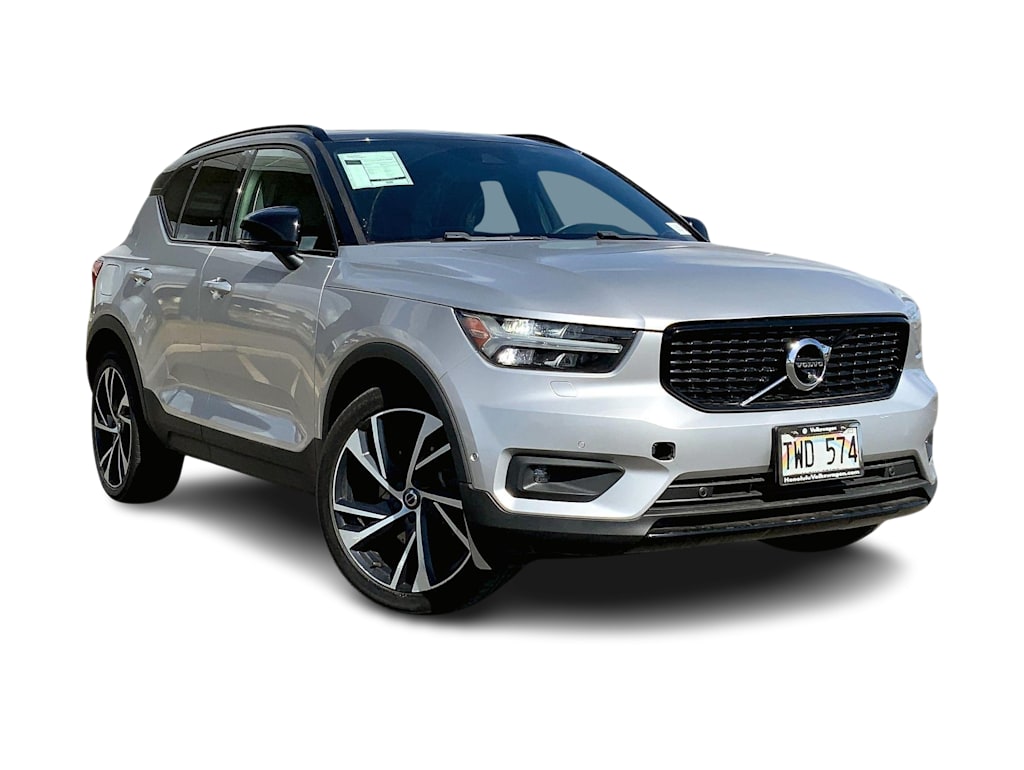 Thumbnail: 2019 Volvo XC40 - 21