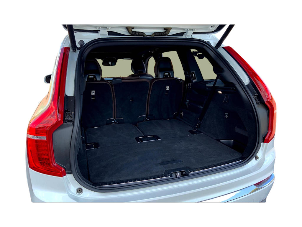 Thumbnail: 2022 Volvo XC90 - 18