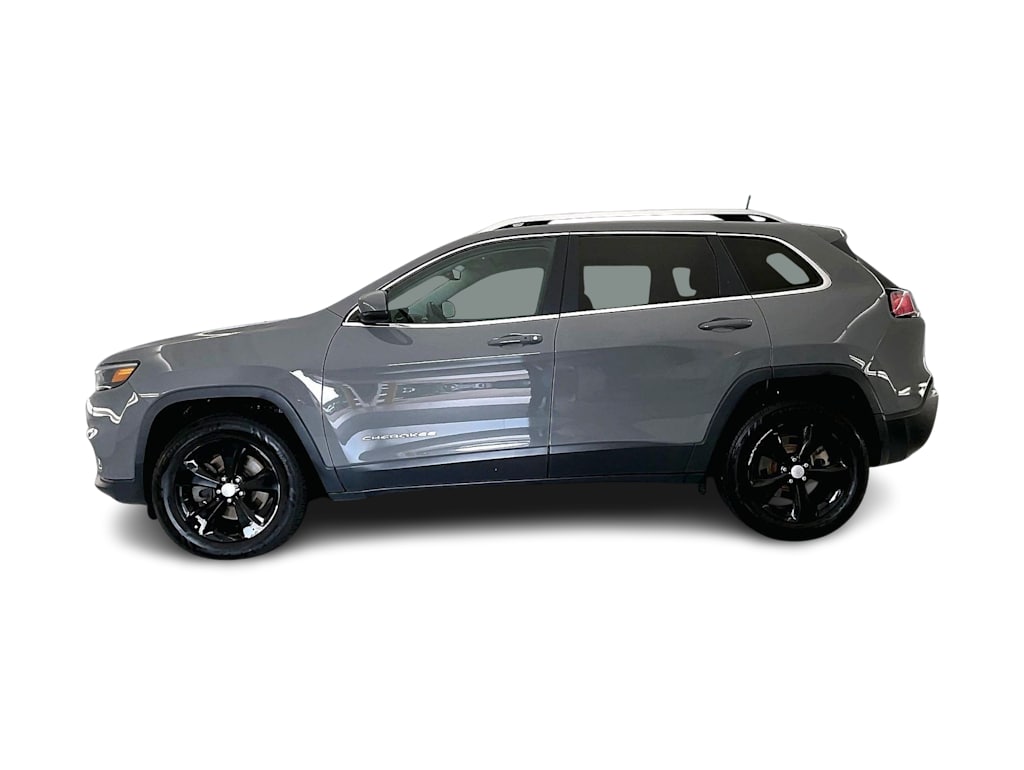 Thumbnail: 2019 Jeep Cherokee - 3