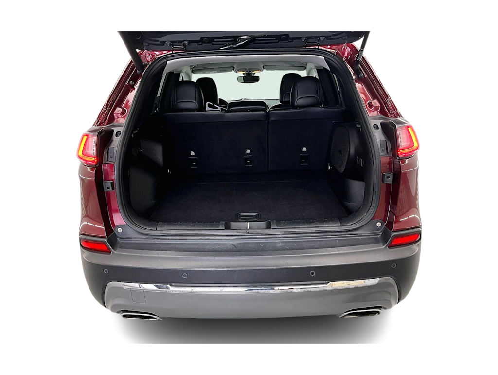 Thumbnail: 2019 Jeep Cherokee - 18