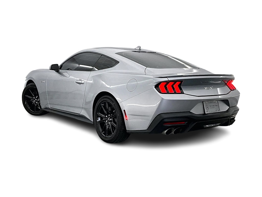 Thumbnail: 2025 Ford Mustang - 4