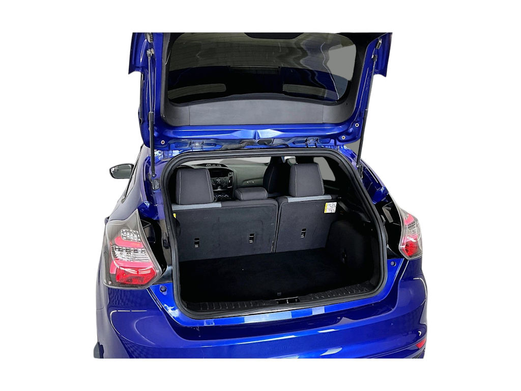 Thumbnail: 2014 Ford Focus - 18