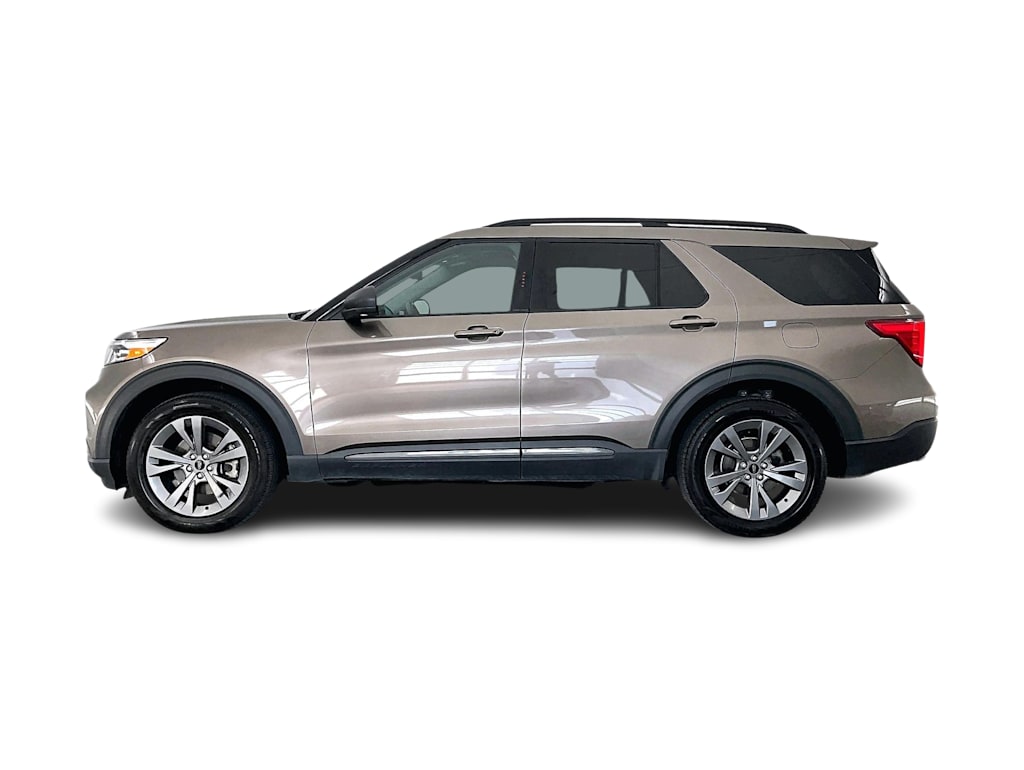 Thumbnail: 2021 Ford Explorer - 3