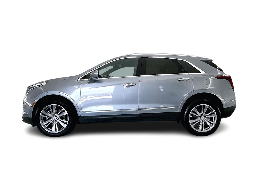 Thumbnail: 2024 Cadillac XT5 - 3