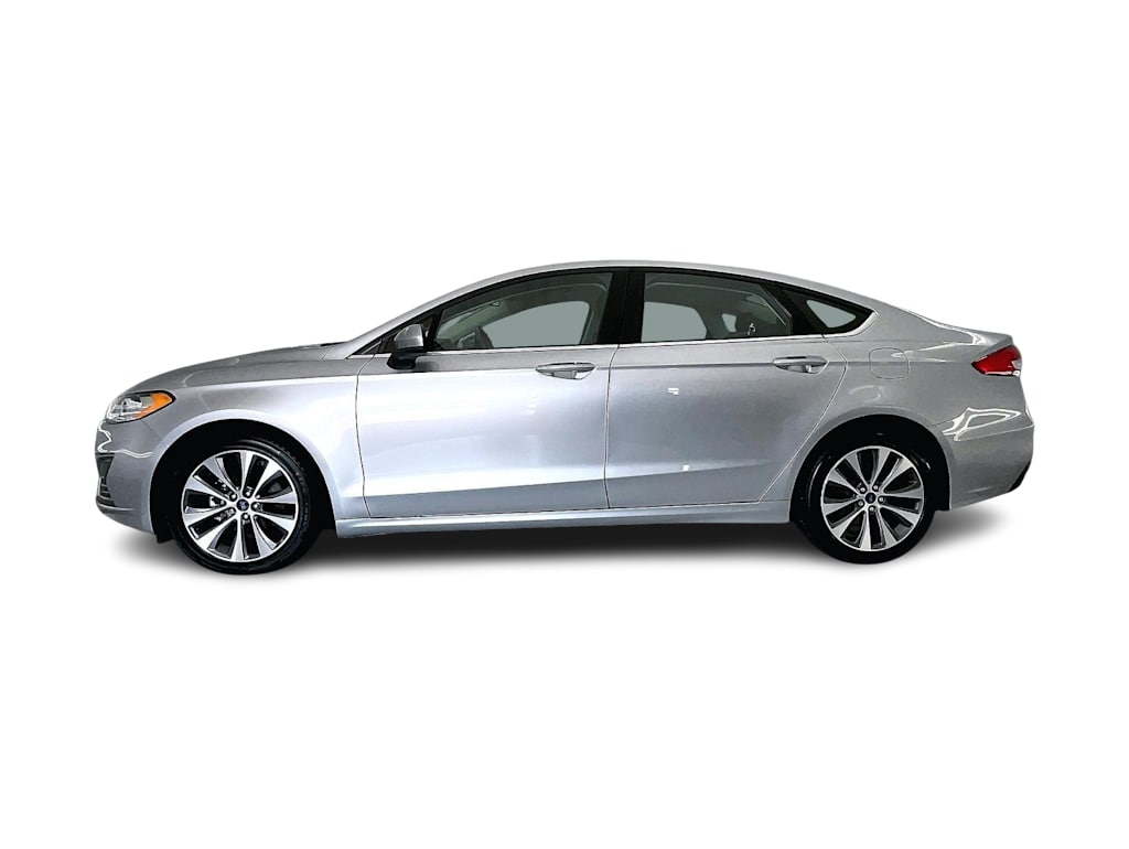 Thumbnail: 2020 Ford Fusion - 3