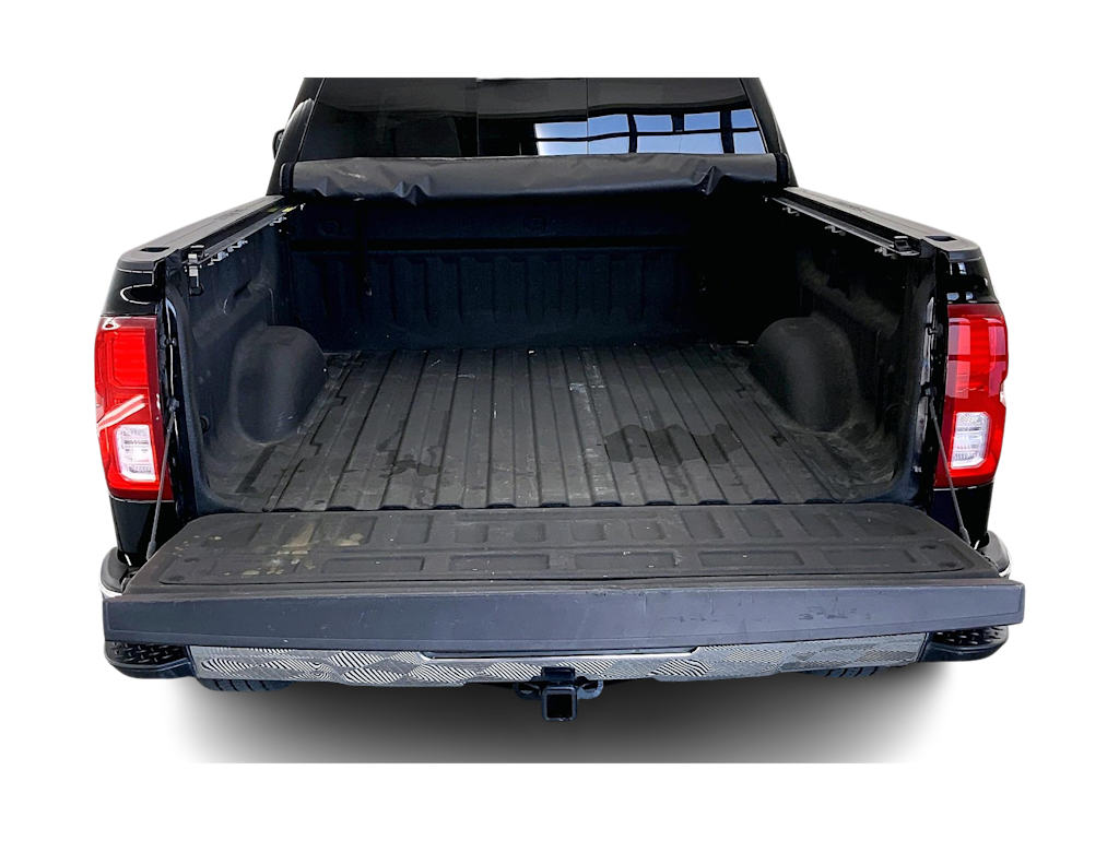 Thumbnail: 2017 Chevrolet Silverado 1500 - 18