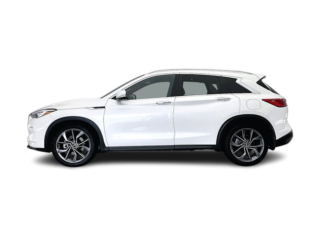 Thumbnail: 2022 INFINITI QX50 - 3