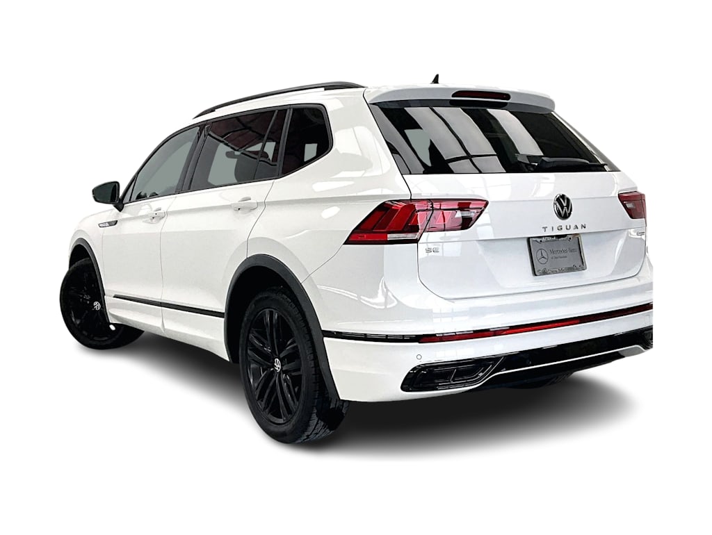 Thumbnail: 2022 Volkswagen Tiguan - 4