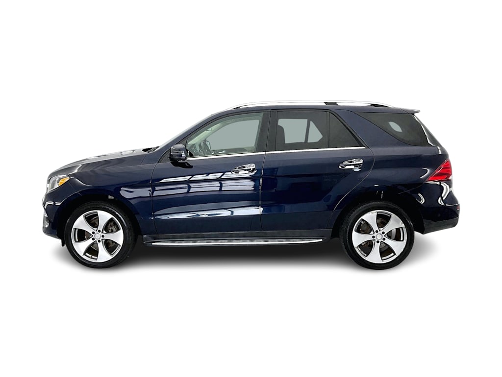 Thumbnail: 2017 Mercedes-Benz GLE - 3