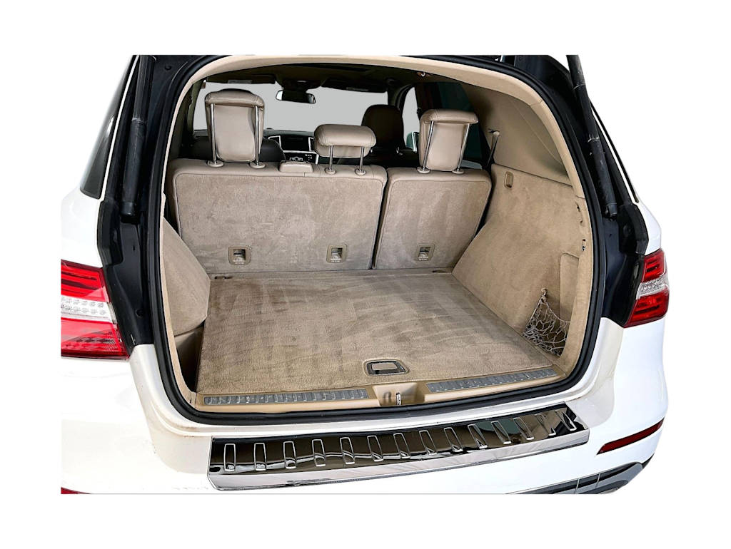 Thumbnail: 2015 Mercedes-Benz M-Class - 19