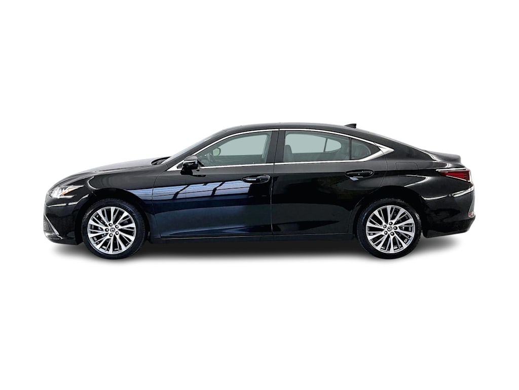 Thumbnail: 2019 Lexus ES - 3