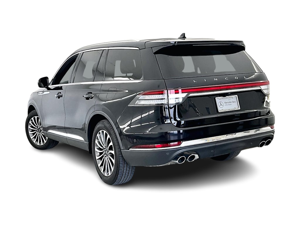Thumbnail: 2023 Lincoln Aviator - 4