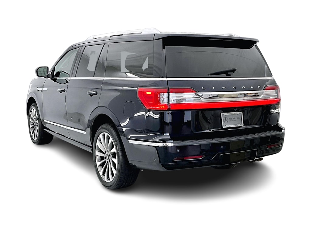 Thumbnail: 2021 Lincoln Navigator - 4