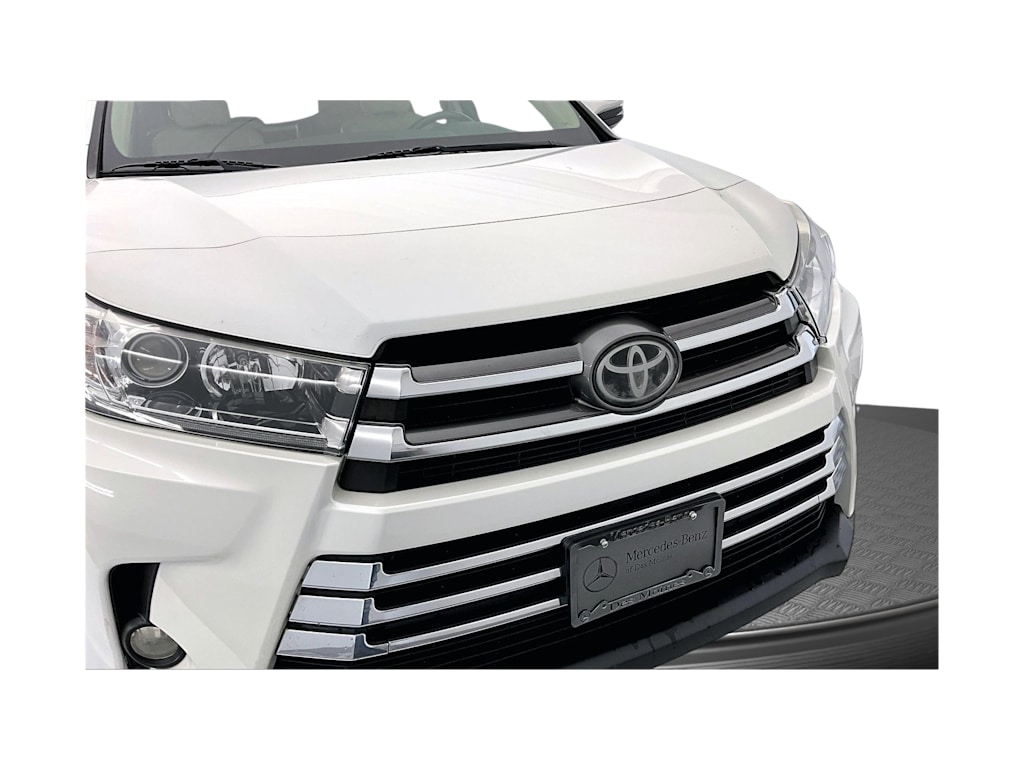 Thumbnail: 2018 Toyota Highlander - 27
