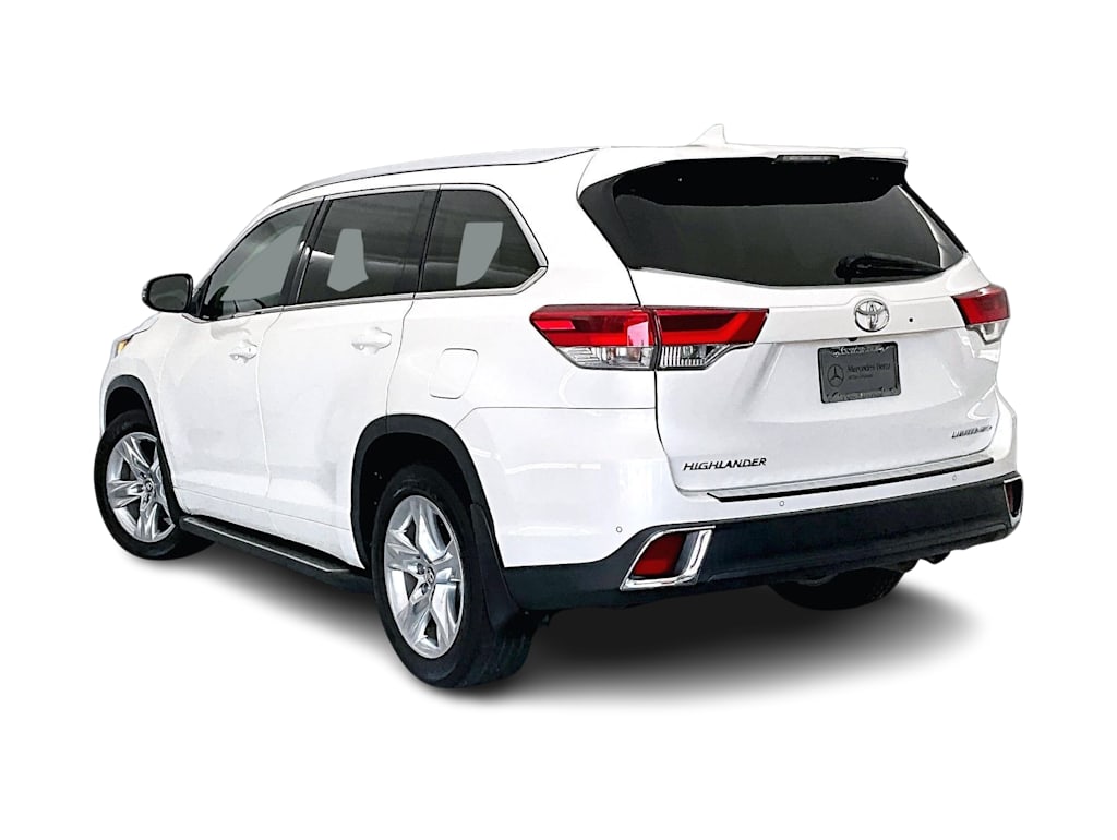 Thumbnail: 2018 Toyota Highlander - 4