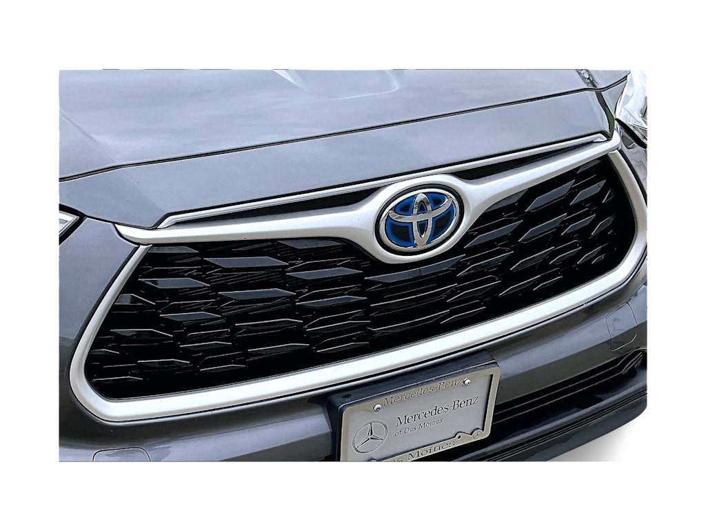 Thumbnail: 2022 Toyota Highlander - 27