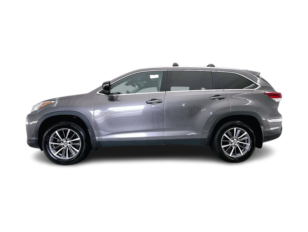 Thumbnail: 2019 Toyota Highlander - 3
