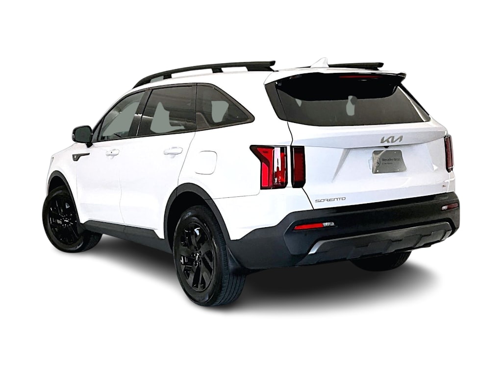 Thumbnail: 2023 Kia Sorento - 4
