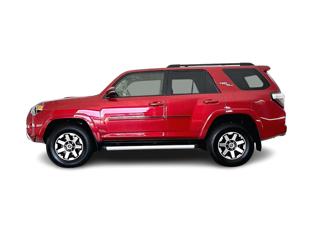 Thumbnail: 2022 Toyota 4Runner - 3