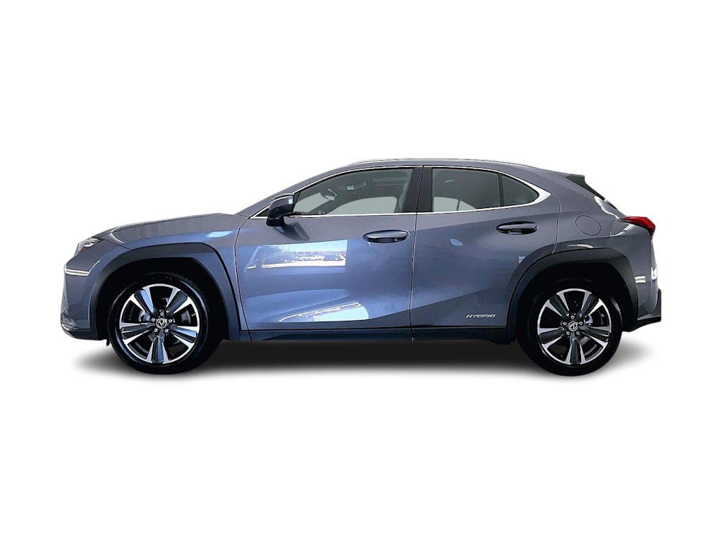Thumbnail: 2019 Lexus UX - 3