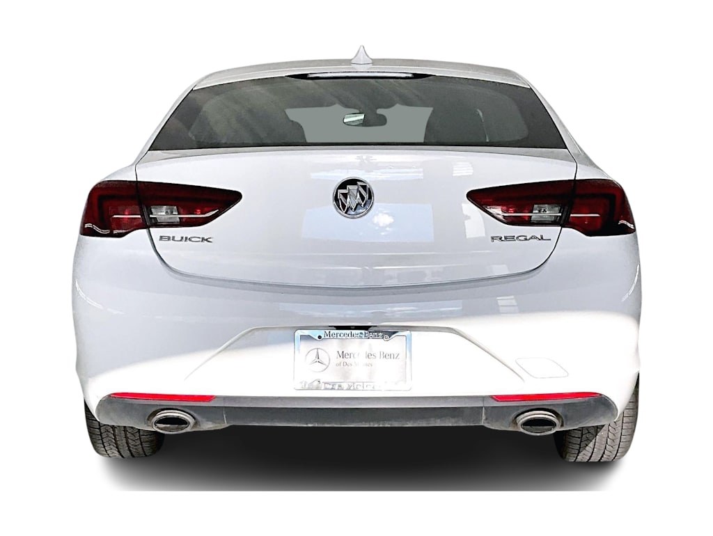 Thumbnail: 2018 Buick Regal - 5
