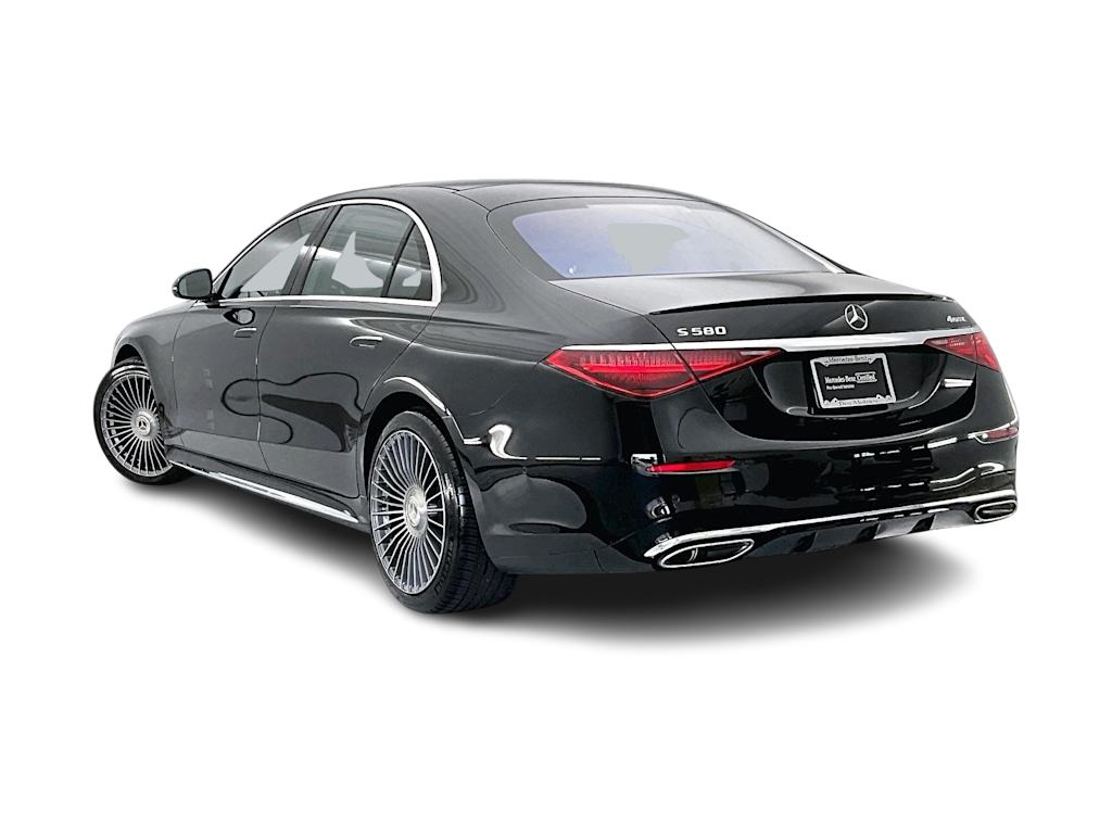Thumbnail: 2025 Mercedes-Benz S-Class - 4