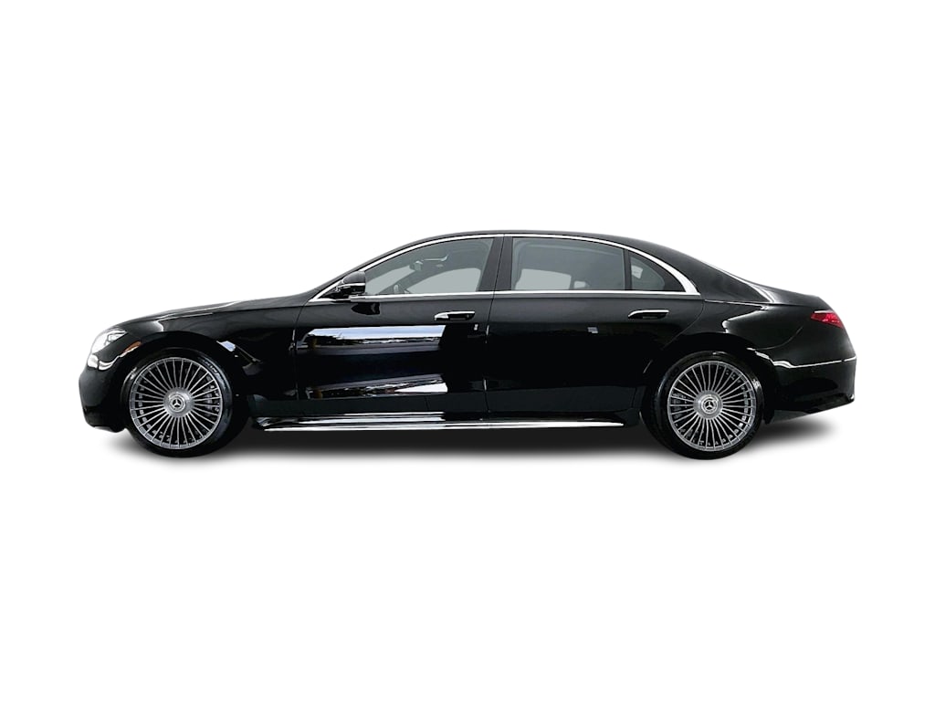 Thumbnail: 2025 Mercedes-Benz S-Class - 3