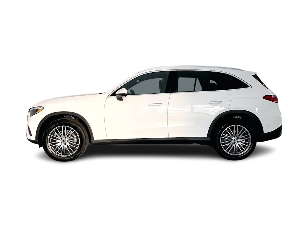 Thumbnail: 2026 Mercedes-Benz GLC - 3