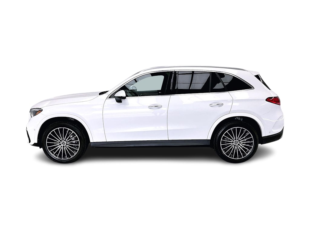 Thumbnail: 2025 Mercedes-Benz GLC - 3