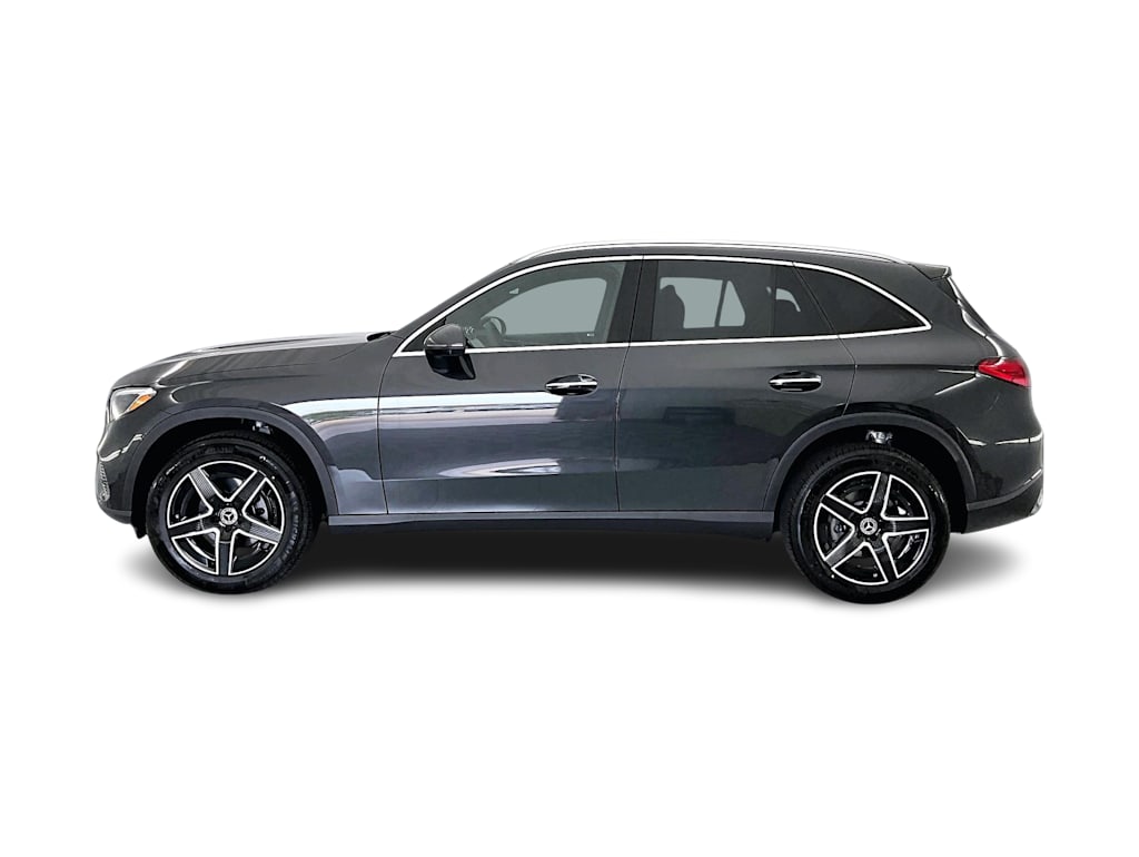 Thumbnail: 2026 Mercedes-Benz GLC - 3