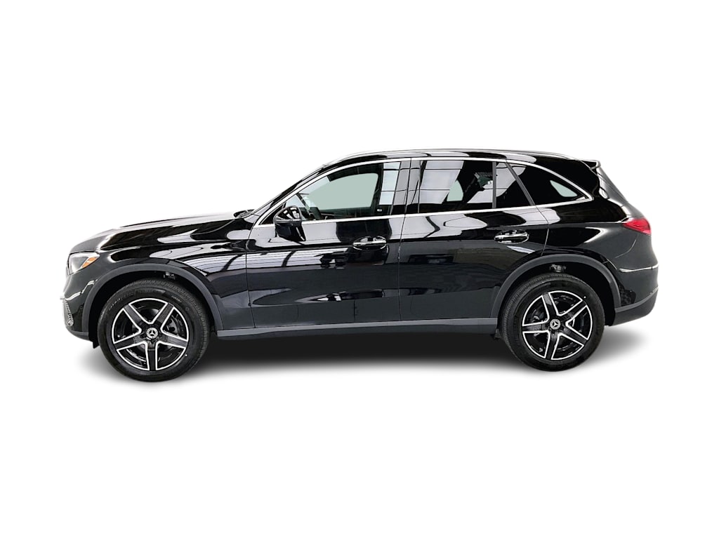Thumbnail: 2026 Mercedes-Benz GLC - 3
